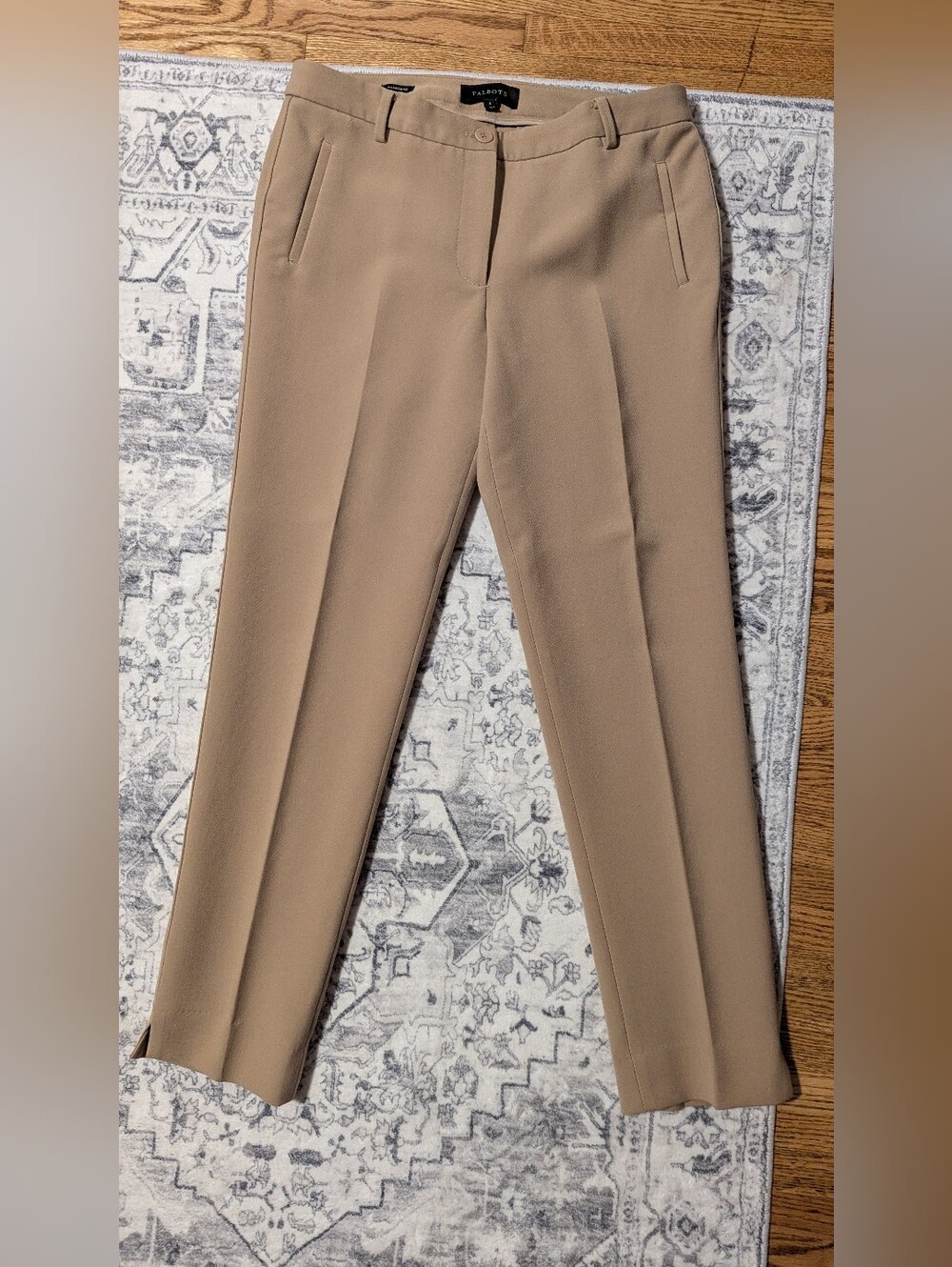 Talbots Hampshire Size 4 Dress Pants in Camel/Tan